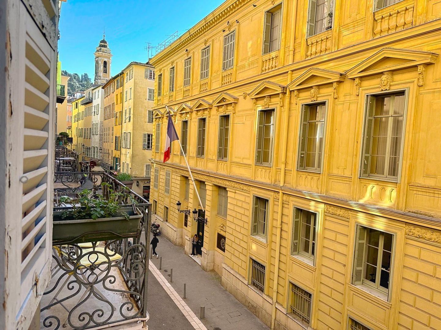 Elegant Old Nice Escape 外观 照片