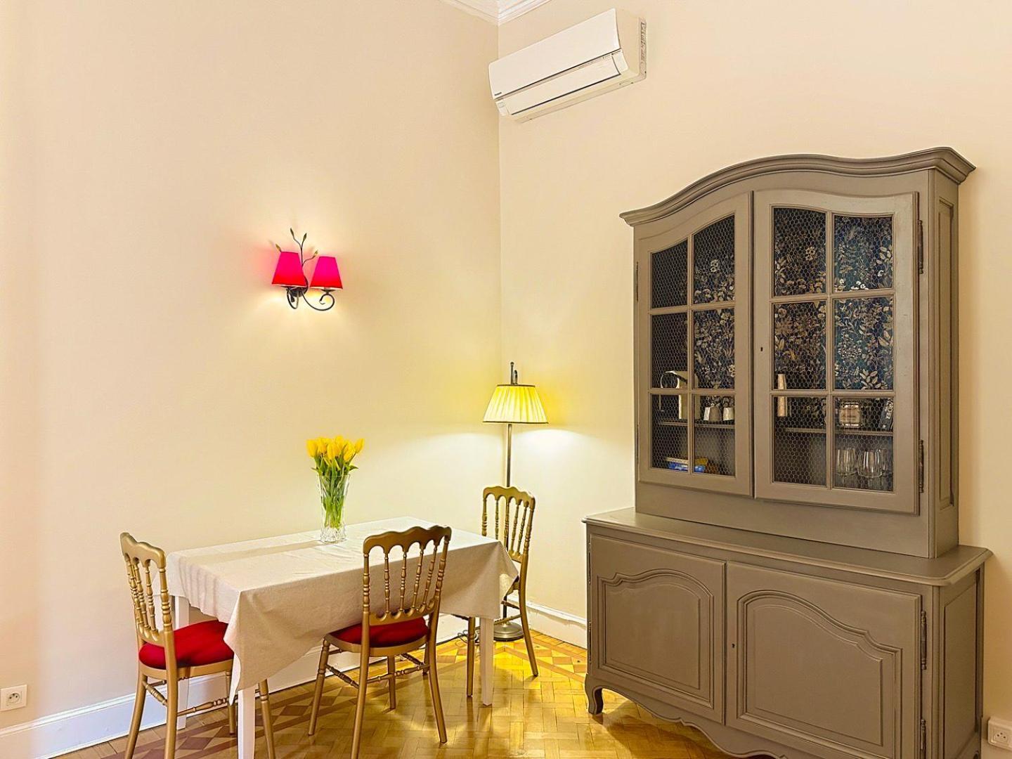 Elegant Old Nice Escape 外观 照片